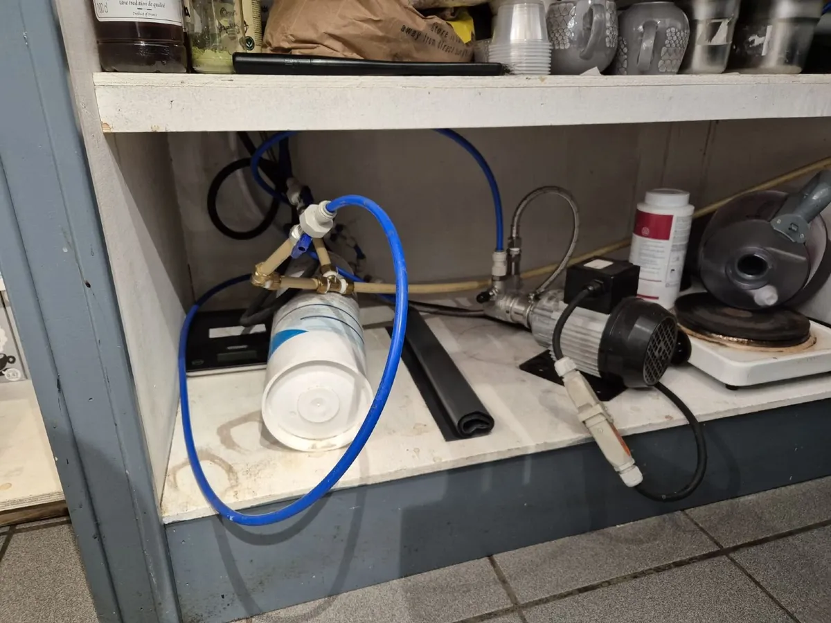 La Marzocco Coffee Machine & Grinder - Image 2