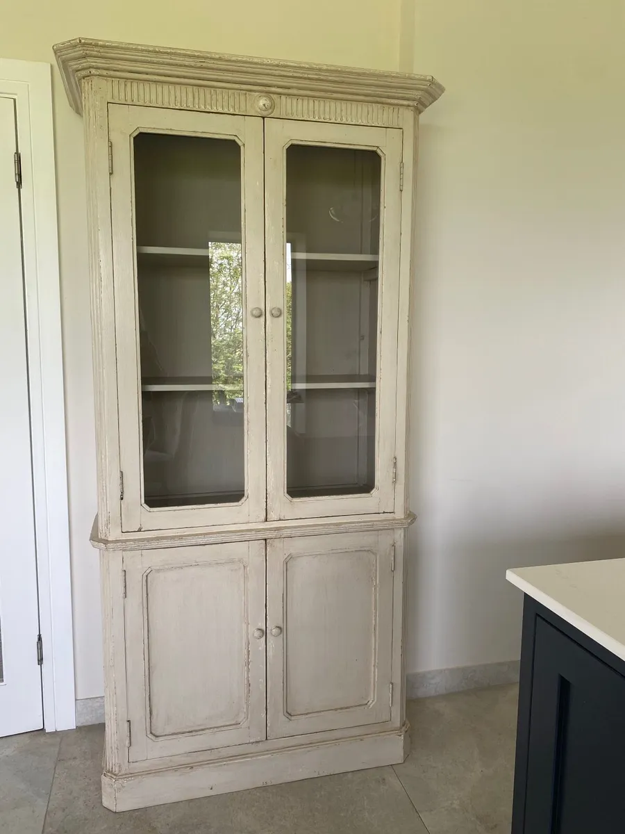 Glass display cabinet - Image 1