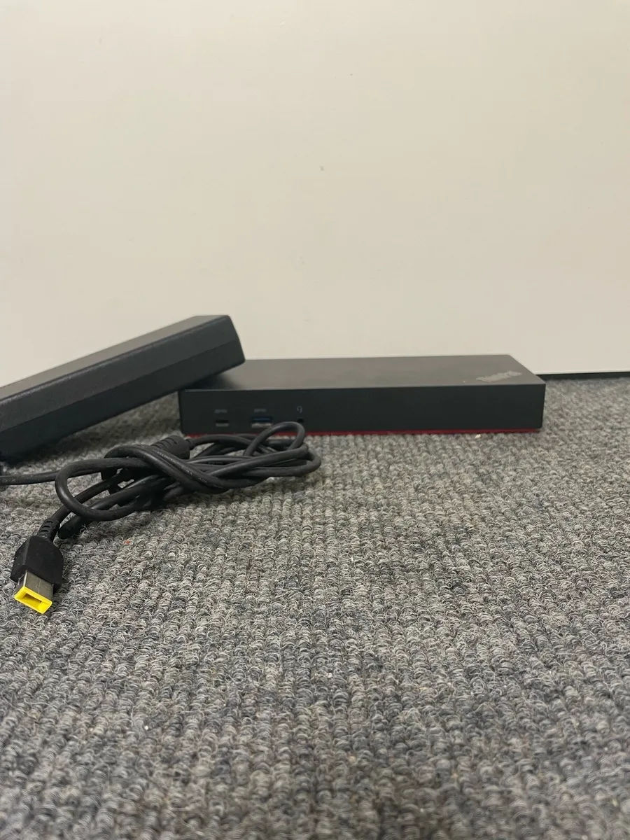 Lenovo Thinkpad Docking Station - Image 1