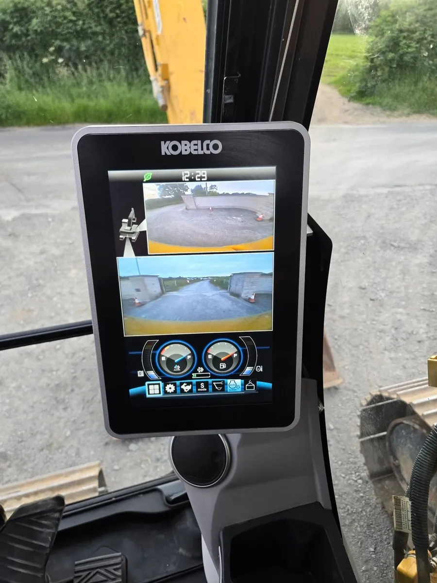 Kobelco SK130LC-11 - Image 2