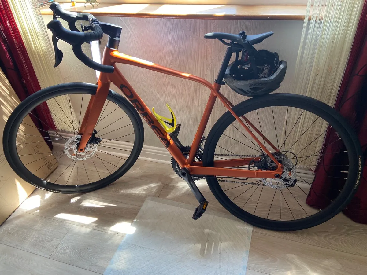 Race bike
