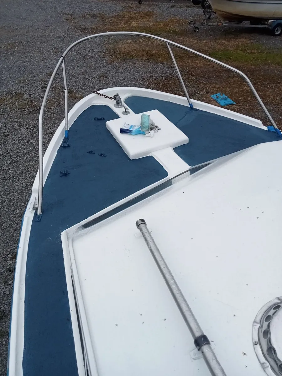 Elysian 27ft Centre Cockpit - Image 3