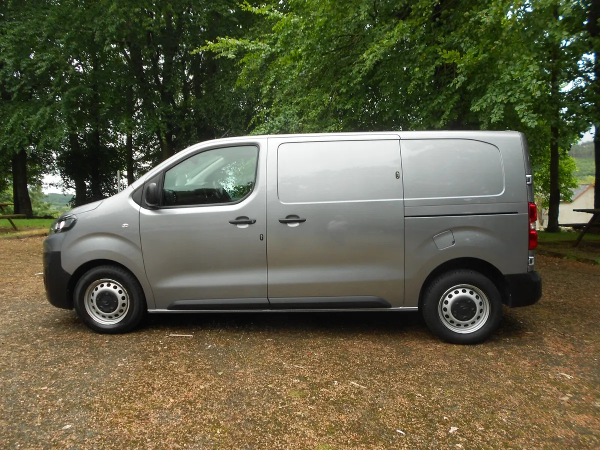 Citroen Dispatch 2022 - Image 3