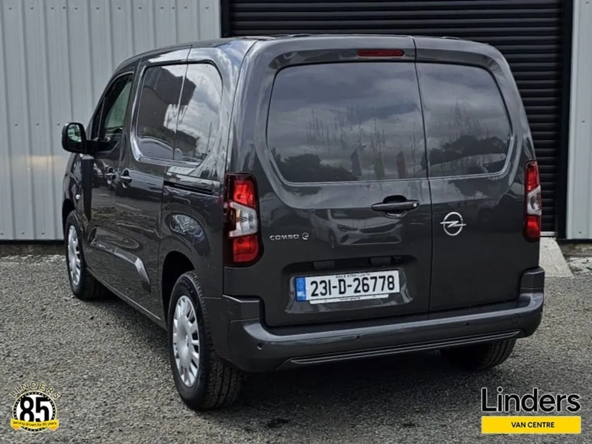 Opel Combo ELECTRIC - SAVE €€€ 275KMS RANGE - Image 3