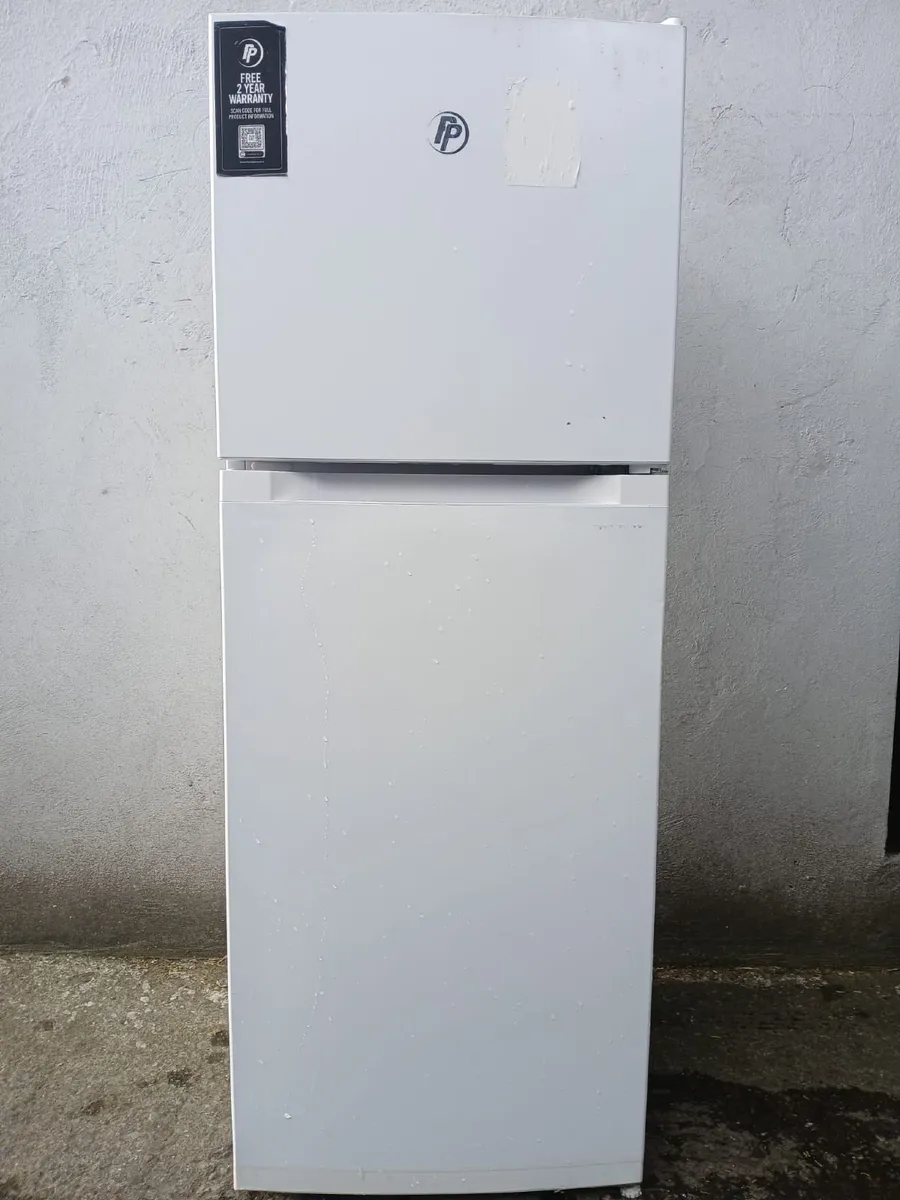 FRIDGE AND FREEZER - Image 2