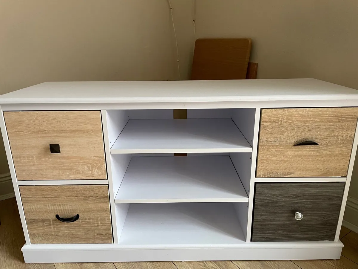 Tv unit - Image 1