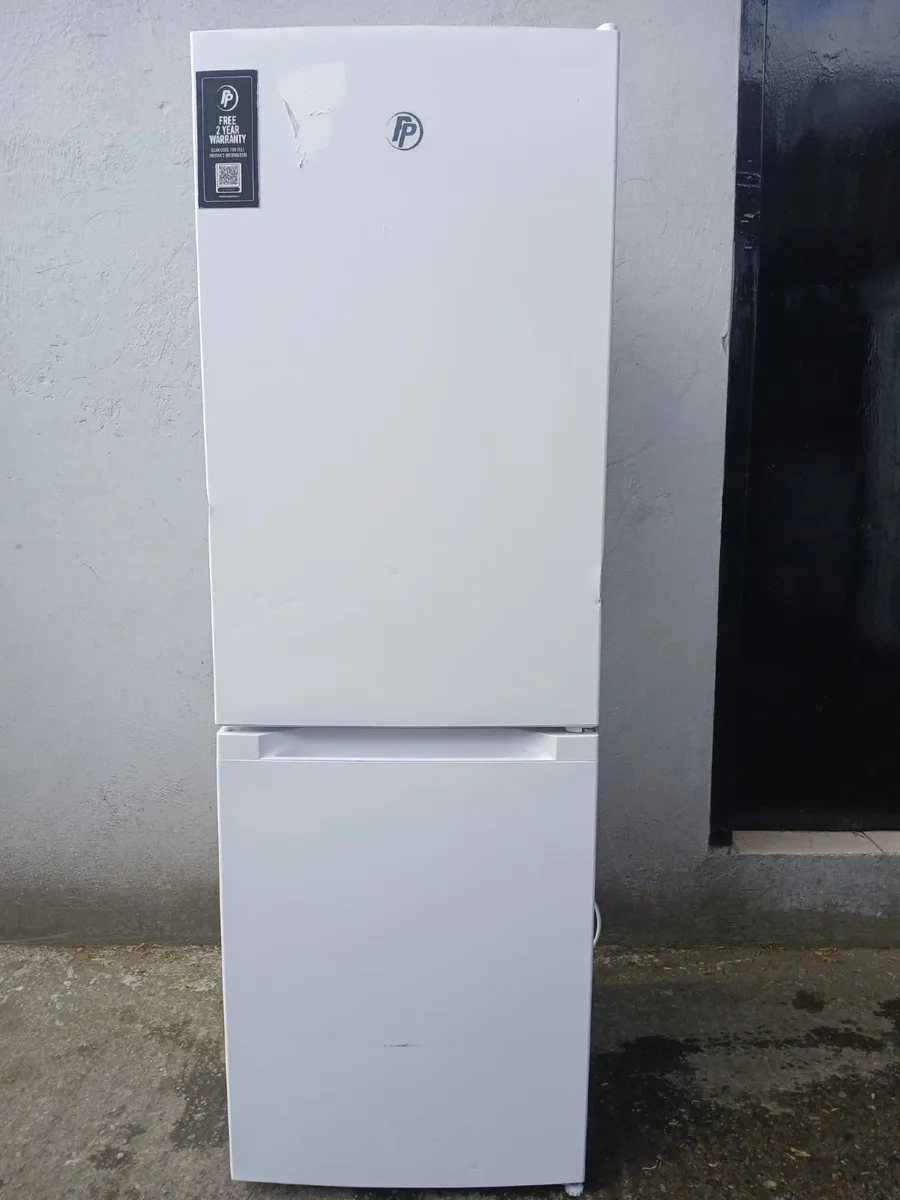 6 MOUNTH OLD FRIDGE AND FREEZER - Image 4