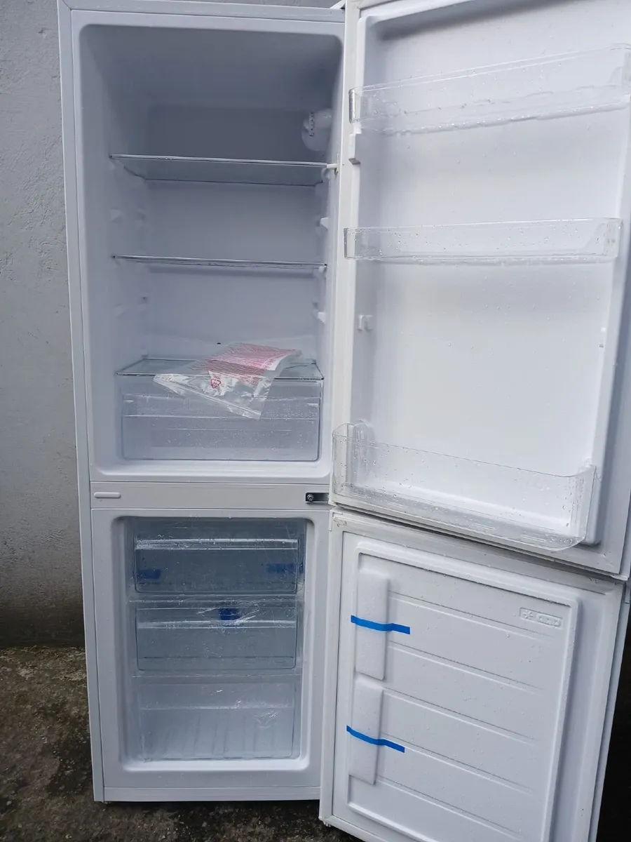 6 MOUNTH OLD FRIDGE AND FREEZER - Image 3