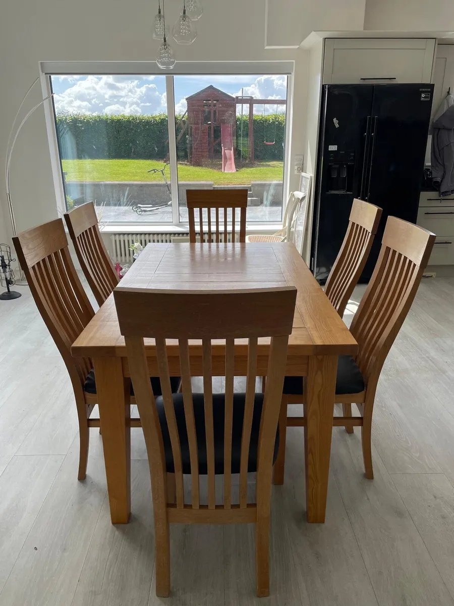 Furniture (suite and dining table,chairs) - Image 2