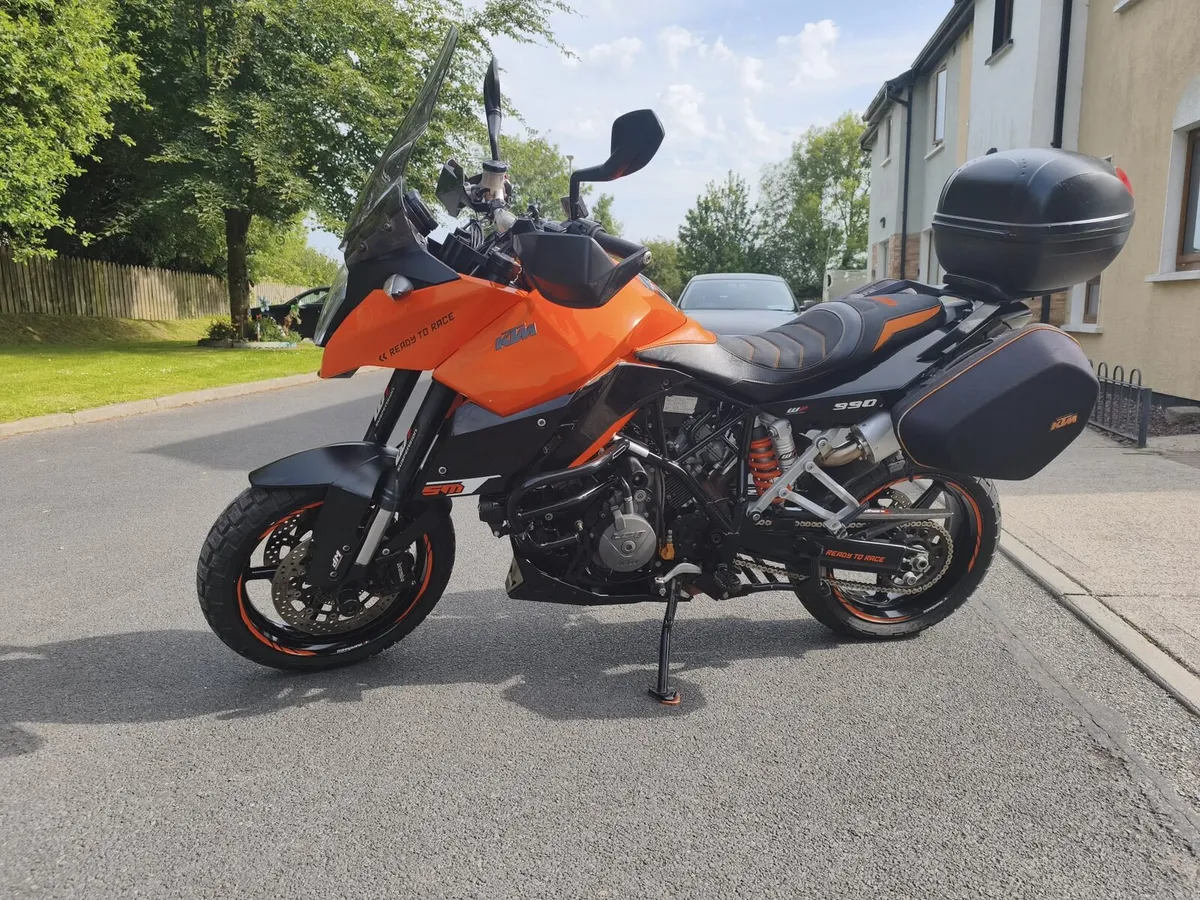KTM 990 SMT - Image 1