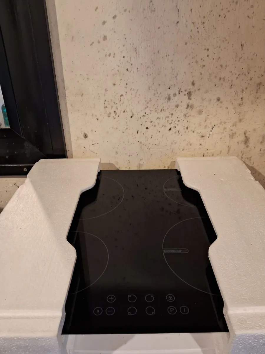 BRAND NEW INDUCTION HOB FOR SALE - Image 1