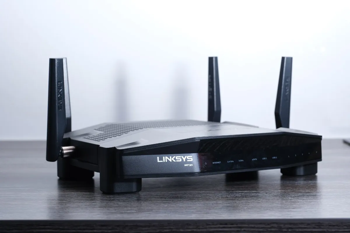Linksys WRT32X Wireless Router - Image 1