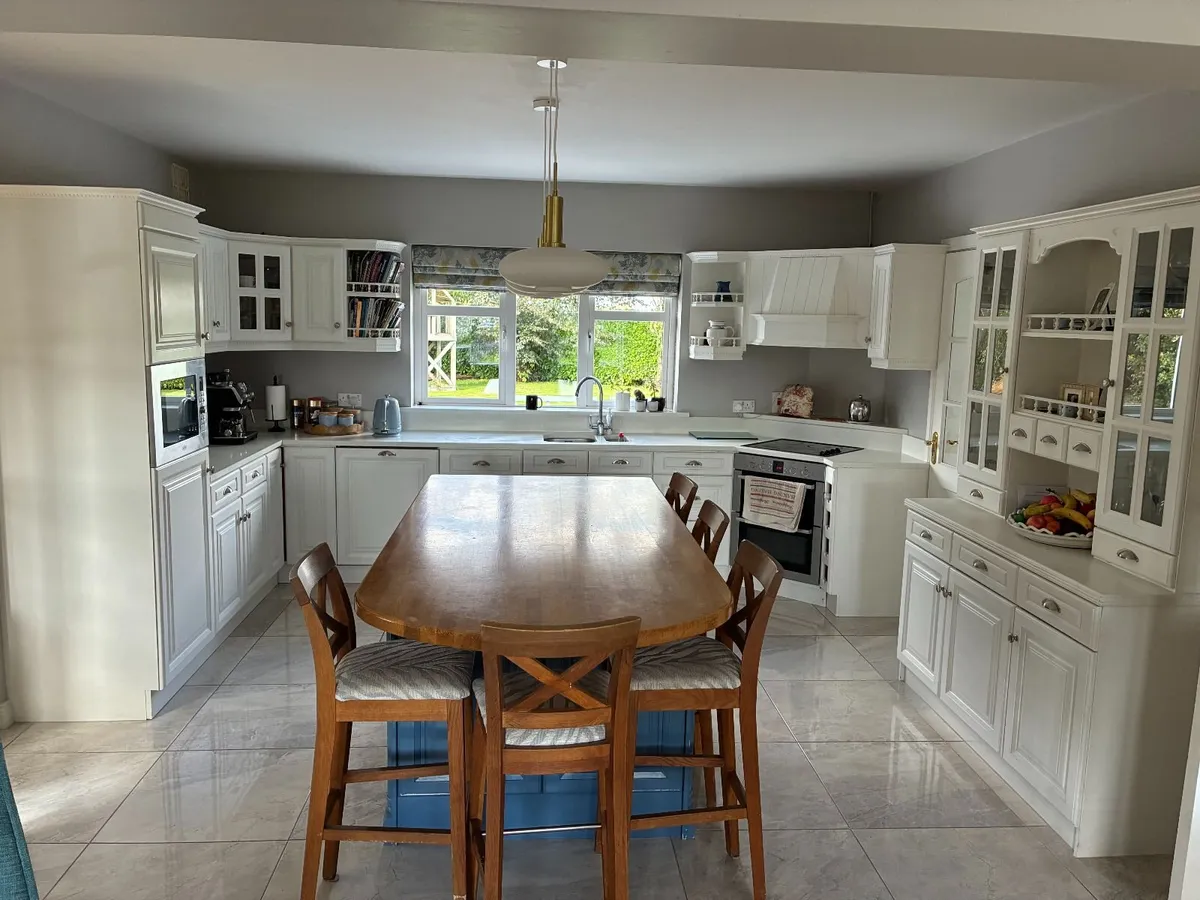 Kitchen - Image 1