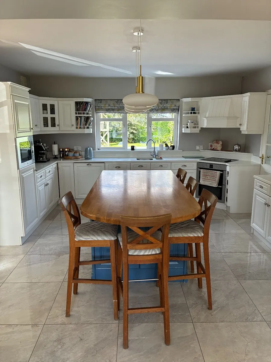 Kitchen - Image 2