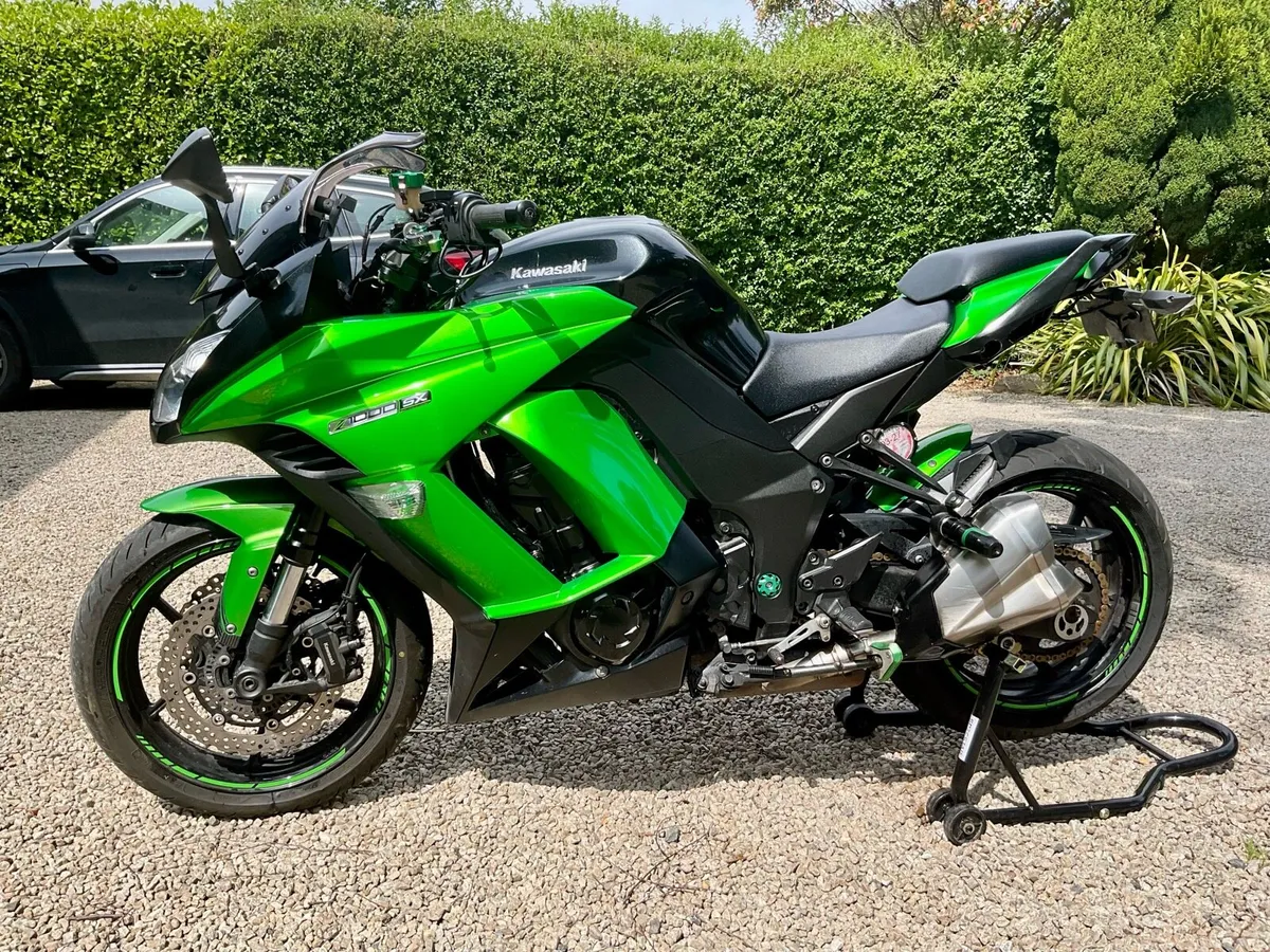 2016 Kawasaki Z1000SZ ABS and Traction control - Image 3