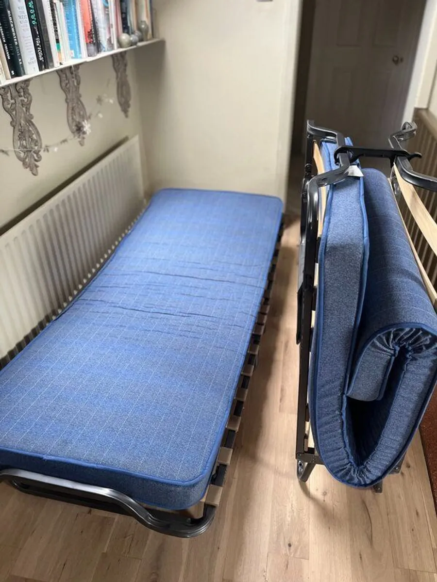 2 x fold-up single beds - Image 1