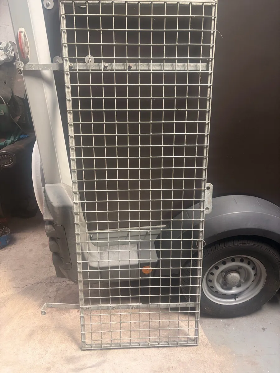 Tail mesh guard - Image 1