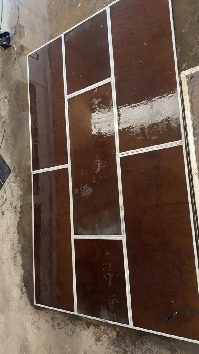 Interlocking Stage Flooring -Event Flooring Panels - Image 1