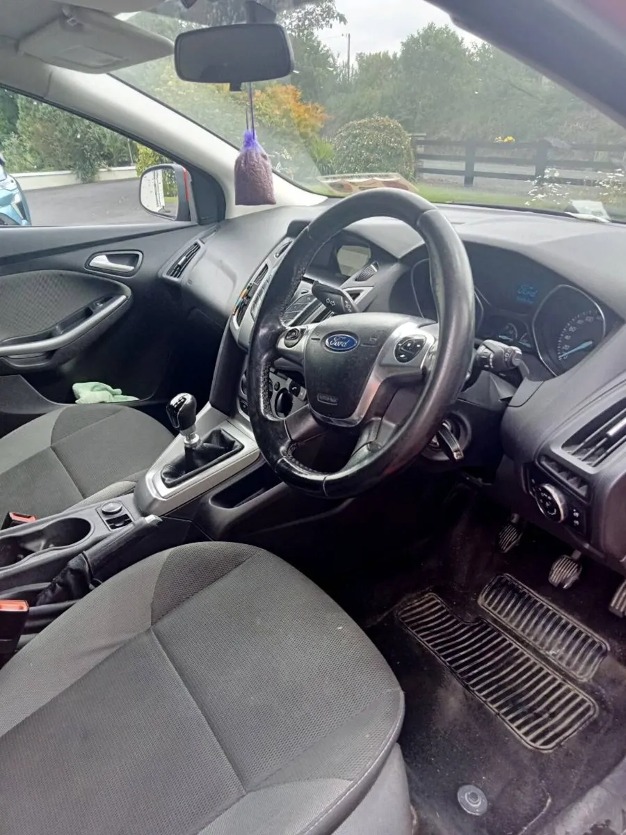 Car Van - Image 4