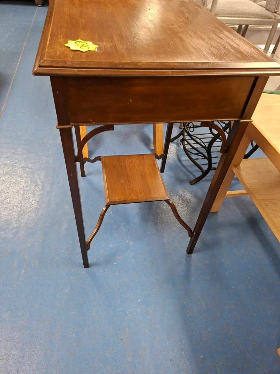 DISPLAY TABLE - Image 3
