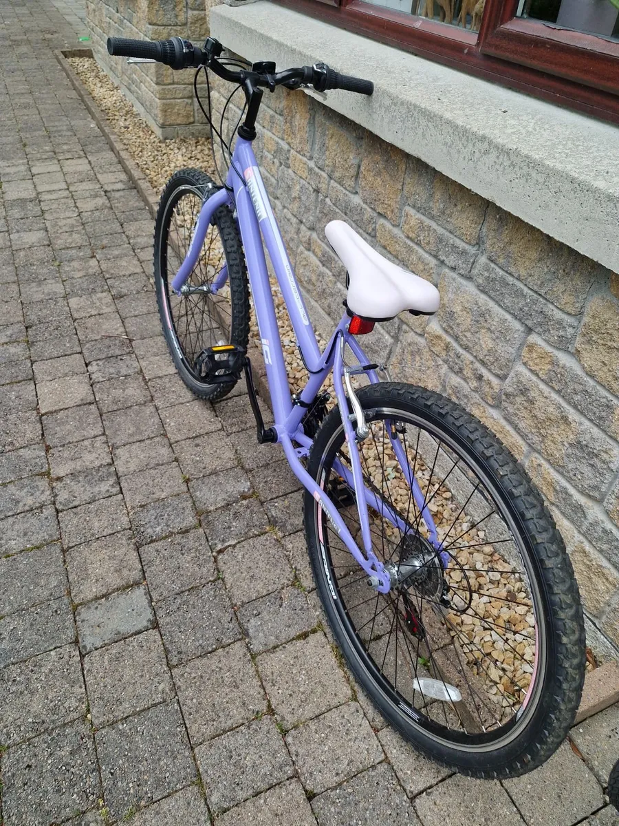 Bicycle. Small Ladies - Image 1