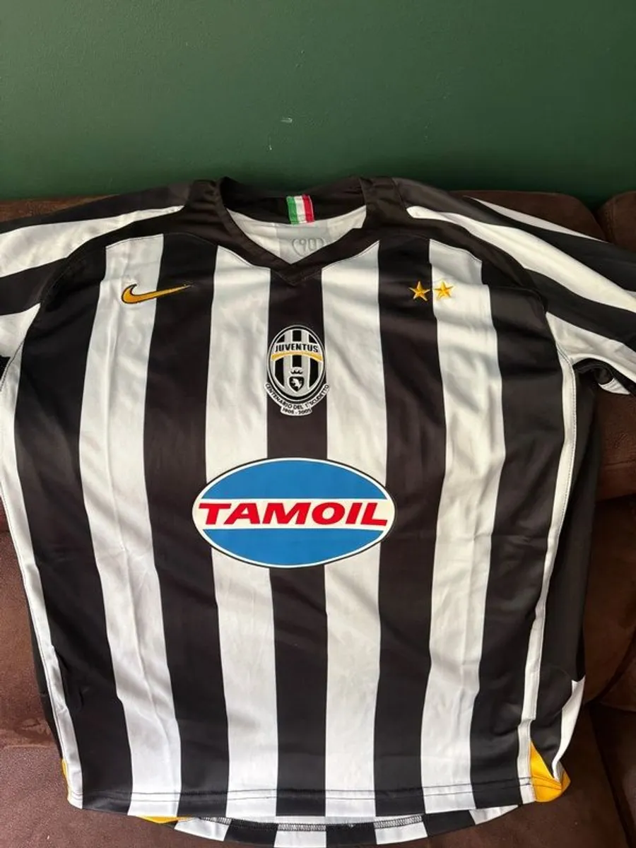 Cannavaro signed Juventus jersey - Image 3