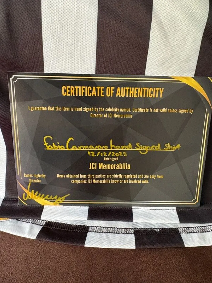 Cannavaro signed Juventus jersey - Image 4