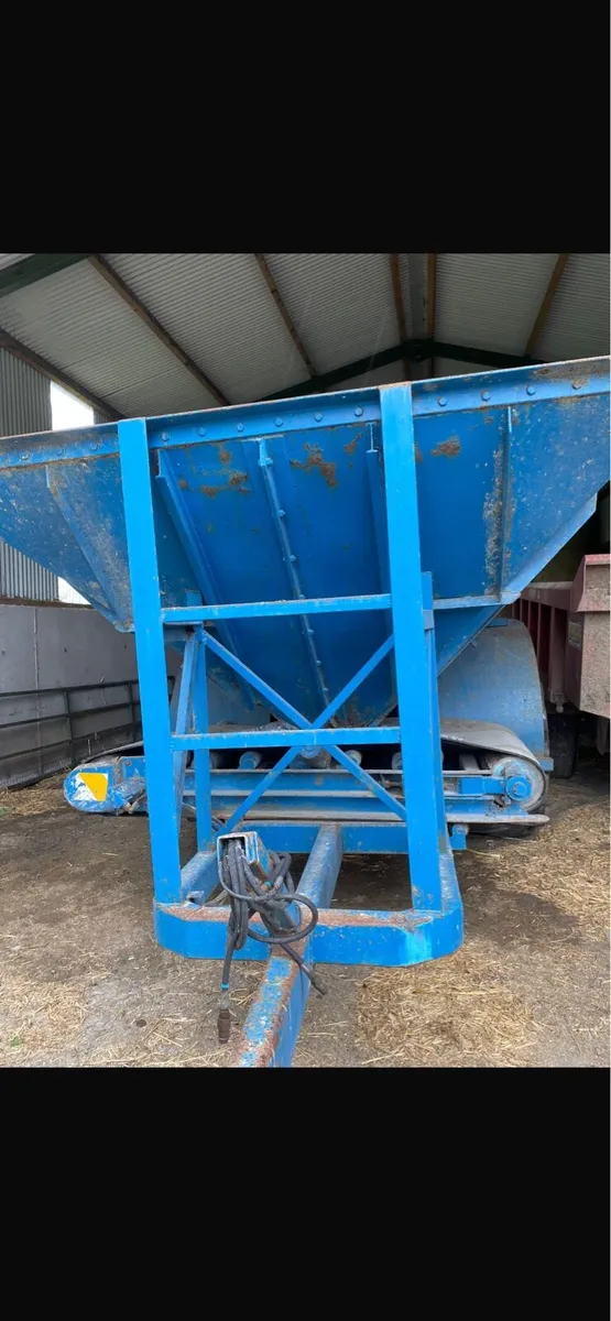 Stone cart - Image 1