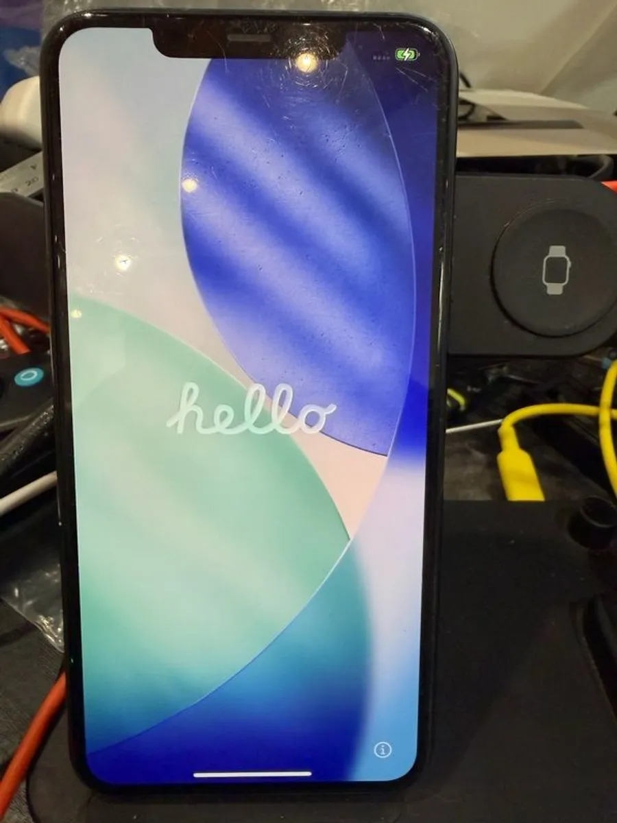 iPhone 11 Pro Max - Image 3