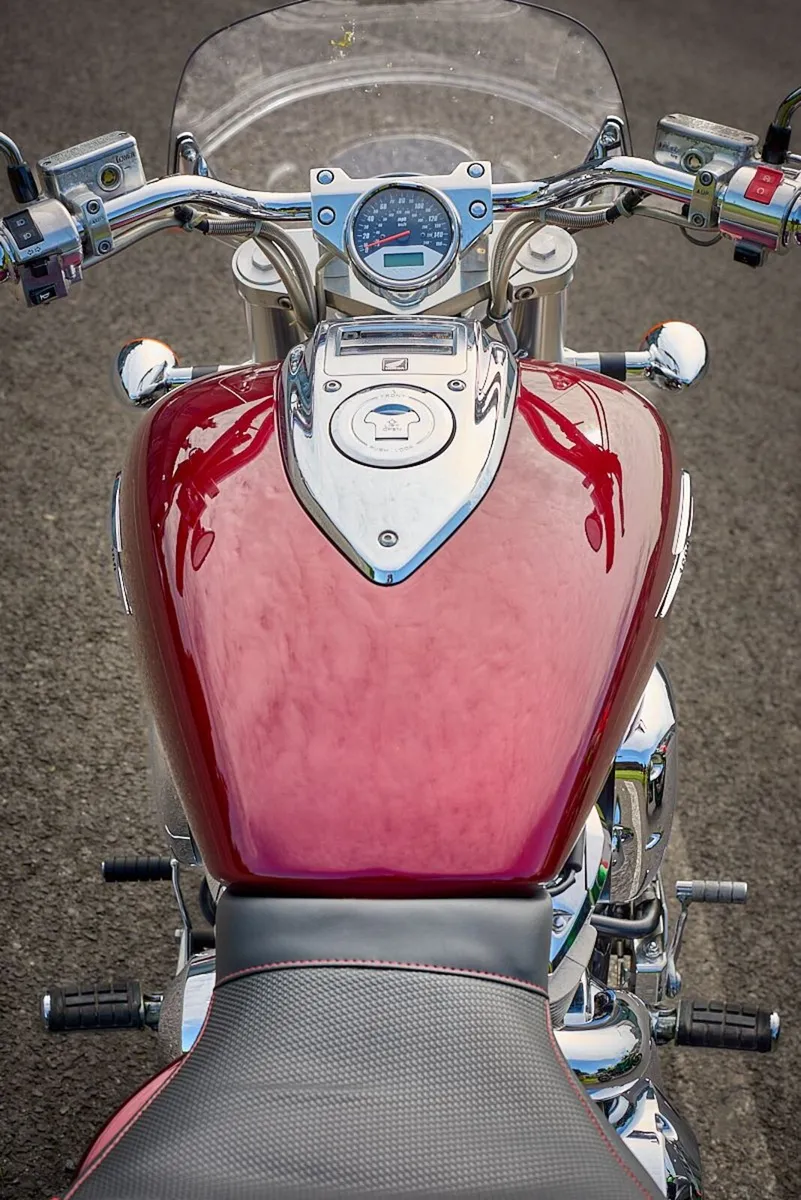 2005 Honda VTX 1800 | Exceptional Condition - Image 1