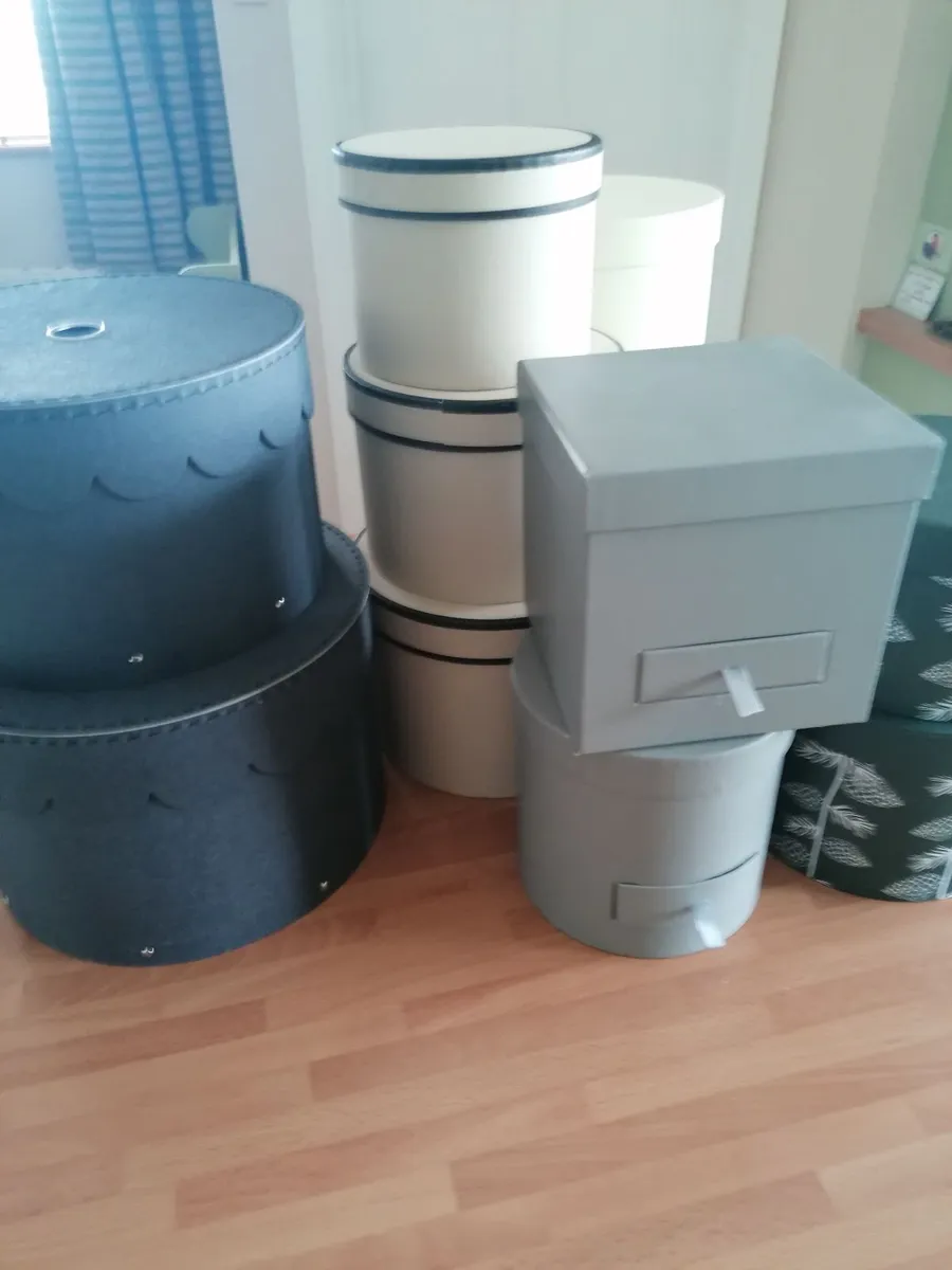Several Different Boxes For Sale - Image 3