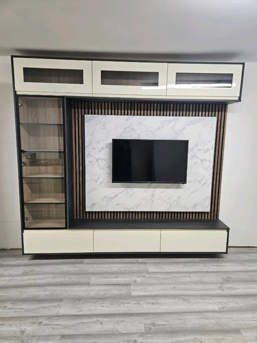 TV Units - Image 1