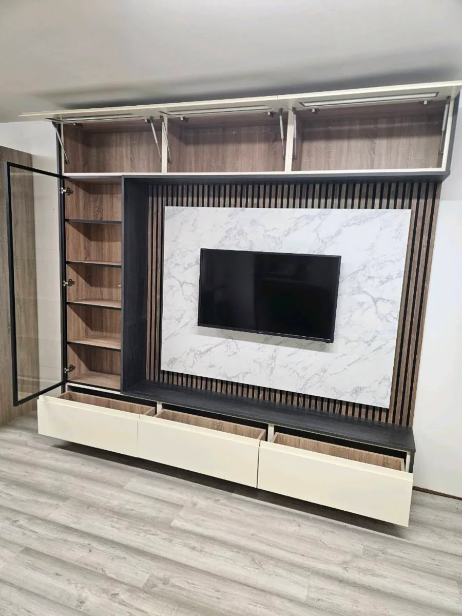 TV Units - Image 2