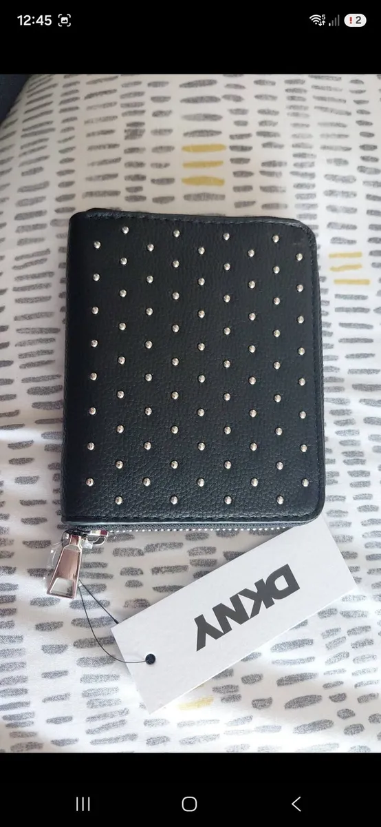 Ladies DKNY wallet - Image 3