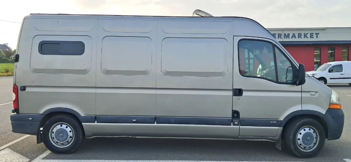 Campervan - Image 2
