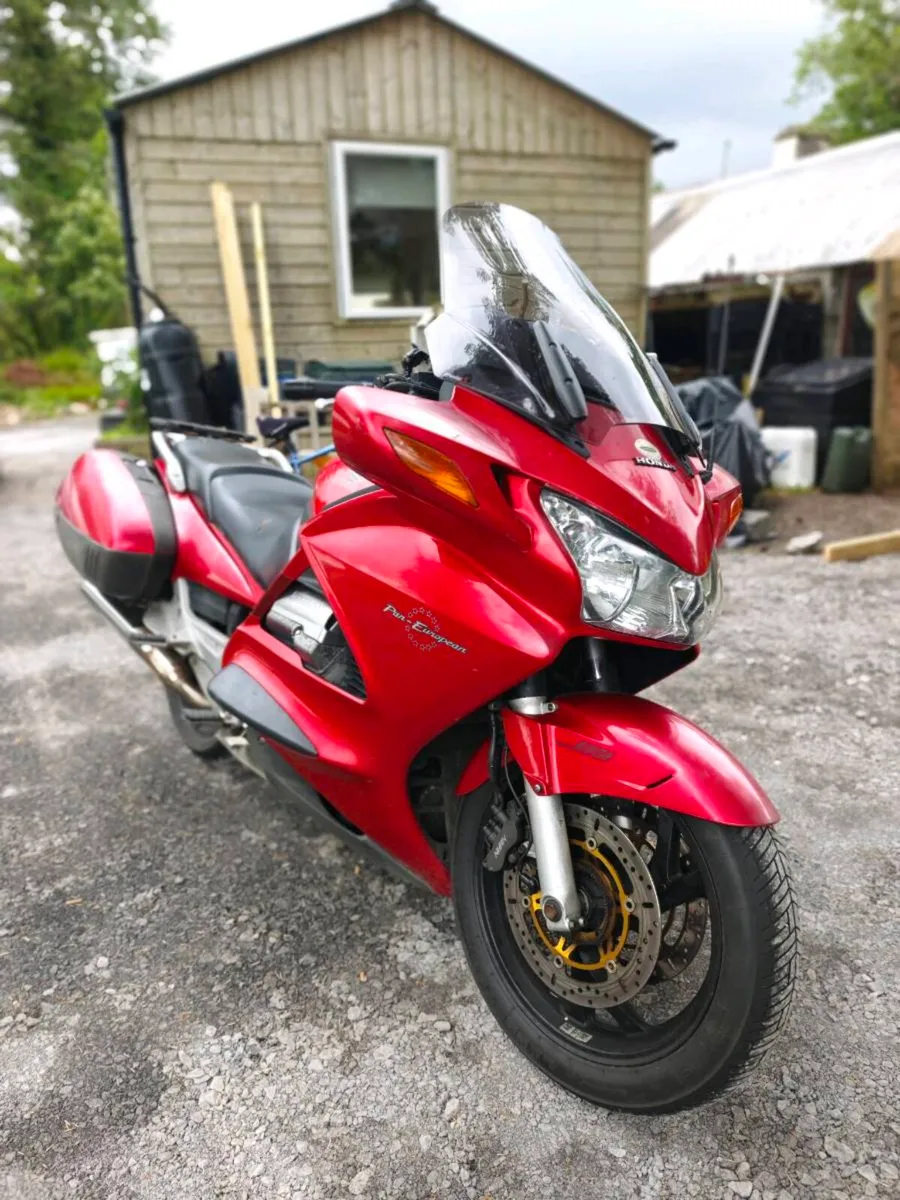 Pan European st1300 - Image 1