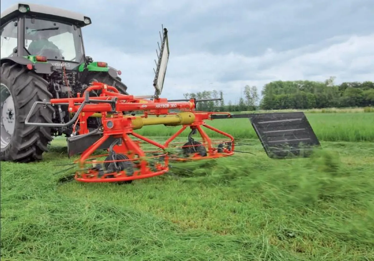 KUHN PZ360 COMBI TEDDER ROWER, 0% - Image 1