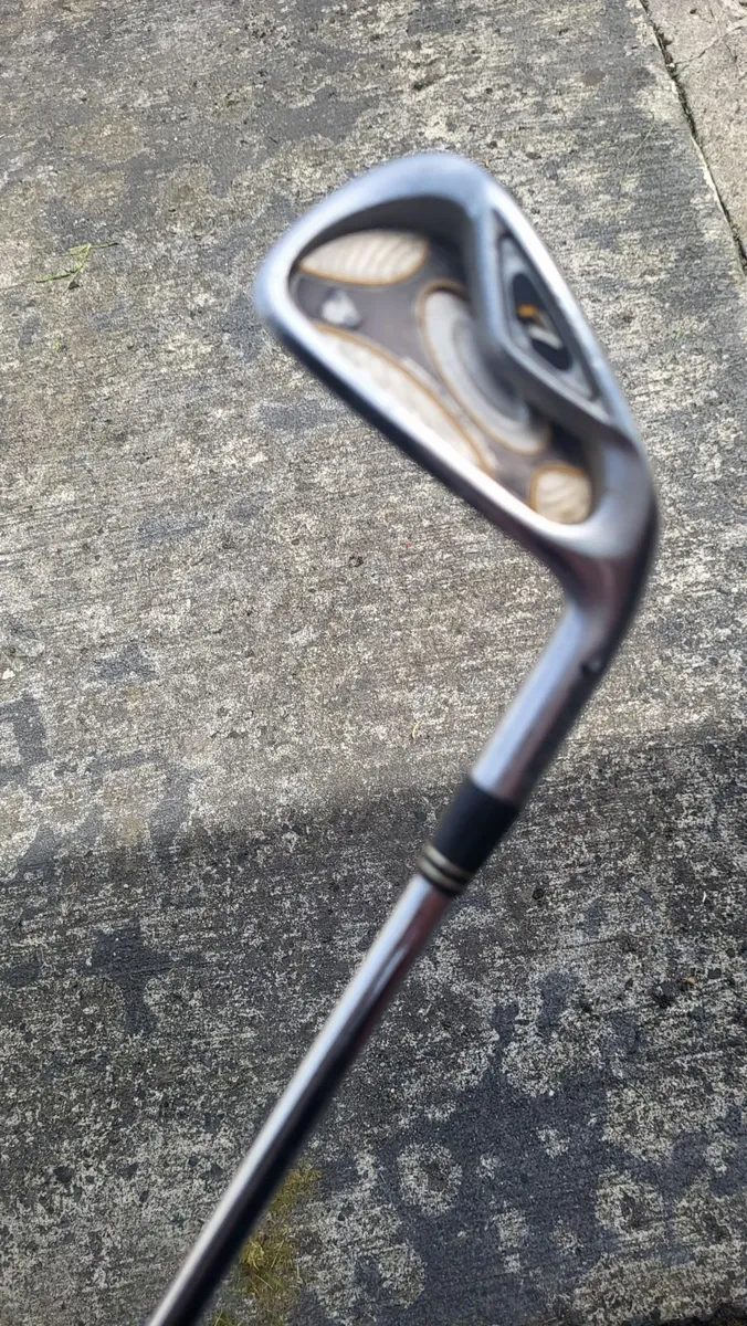 Golf - Image 2
