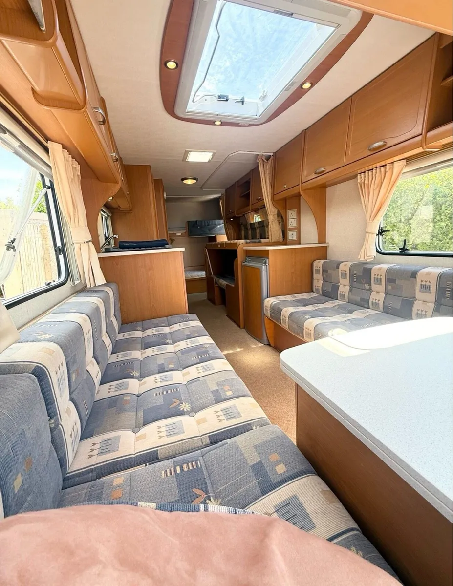 Bailey ranger 6 berth caravan - Image 3