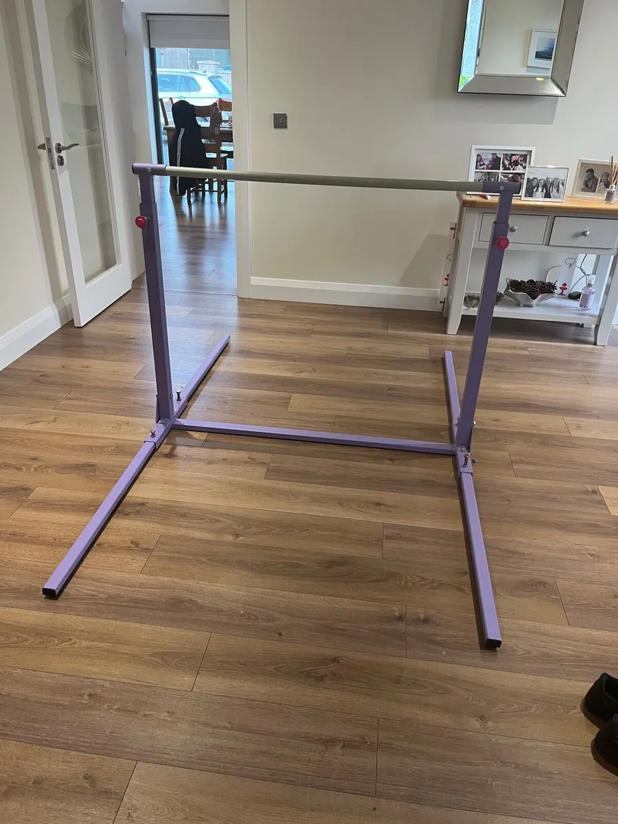 Gymnastics bars - Image 2