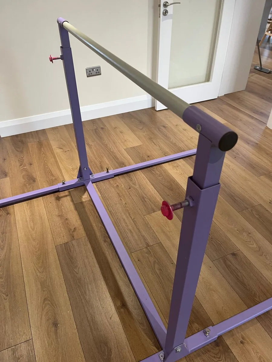 Gymnastics bars - Image 4
