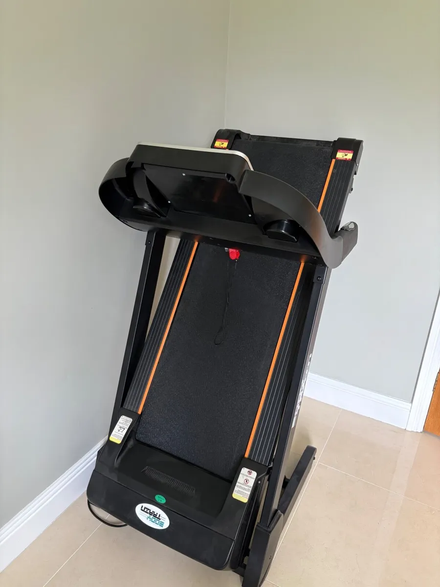 Treadmill - Image 2