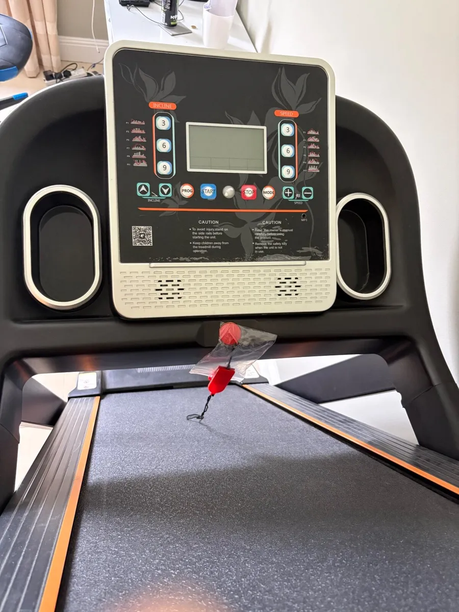Treadmill - Image 3