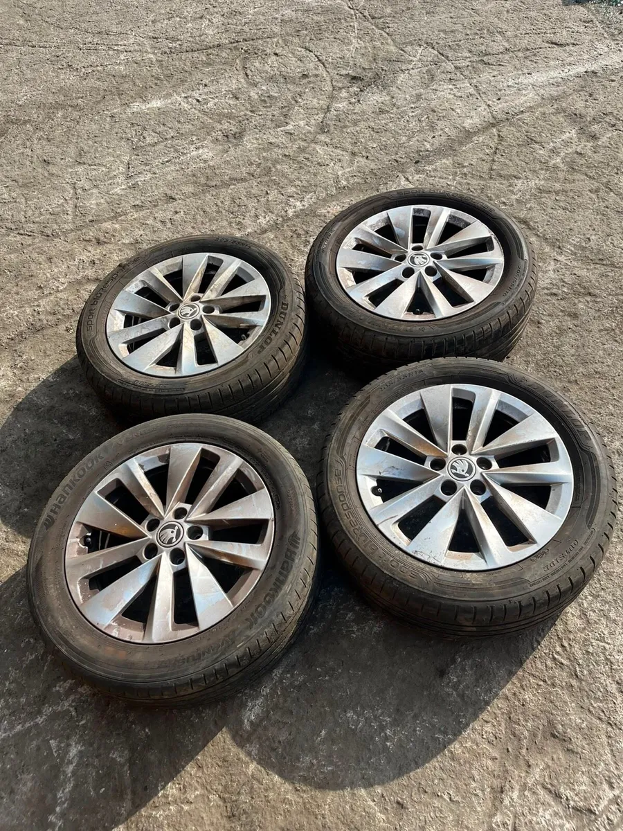Alloy wheel sets for sale - Image 2