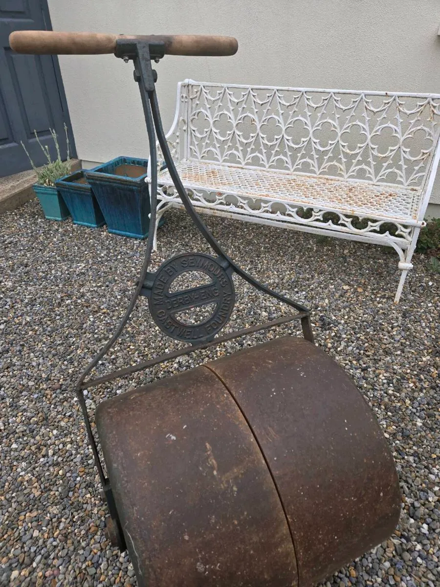 Garden Rooler - Image 1