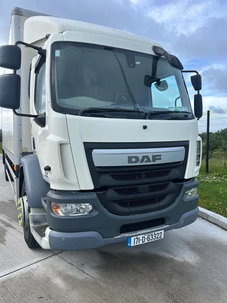 DAF LF 220 - Image 1