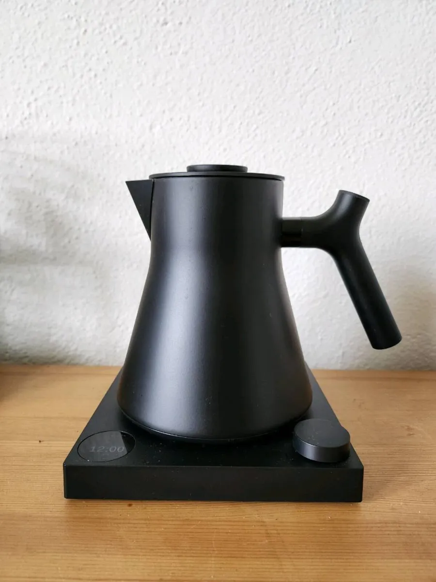 Fellow kettle - Image 1
