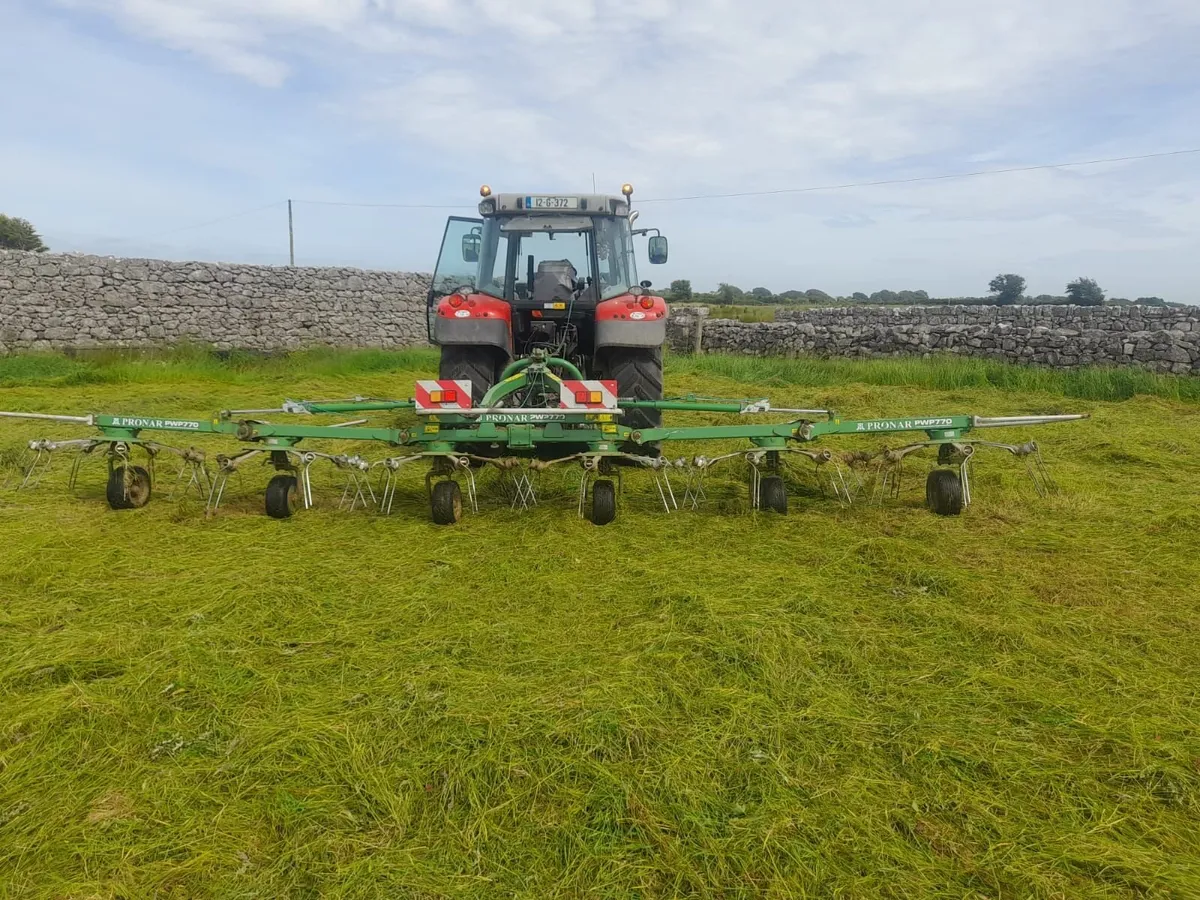 Pronar 6 rotar Tedder - Image 1