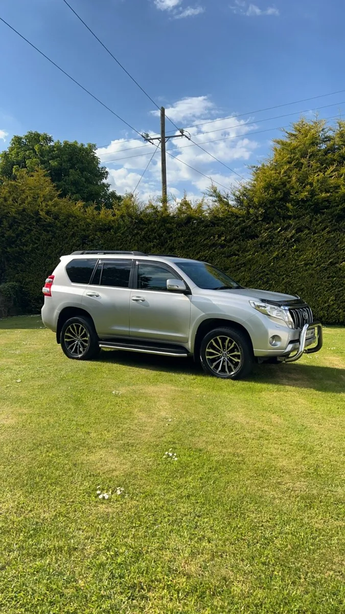 Toyota Landcruiser - Image 2