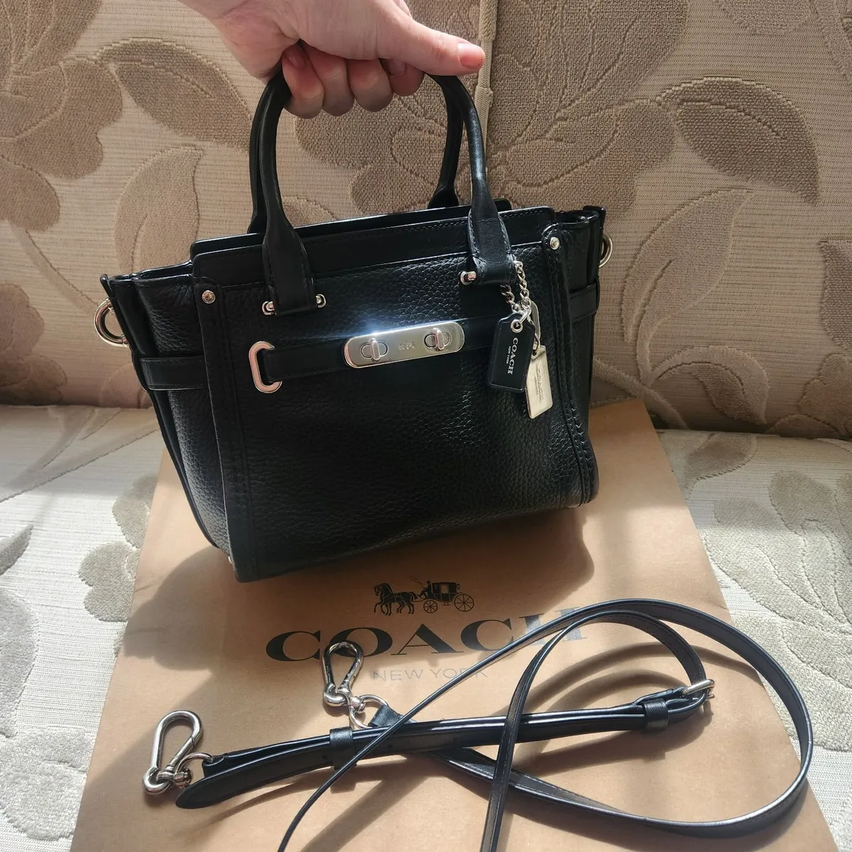 Coach swagger bag (authentic) - Image 1